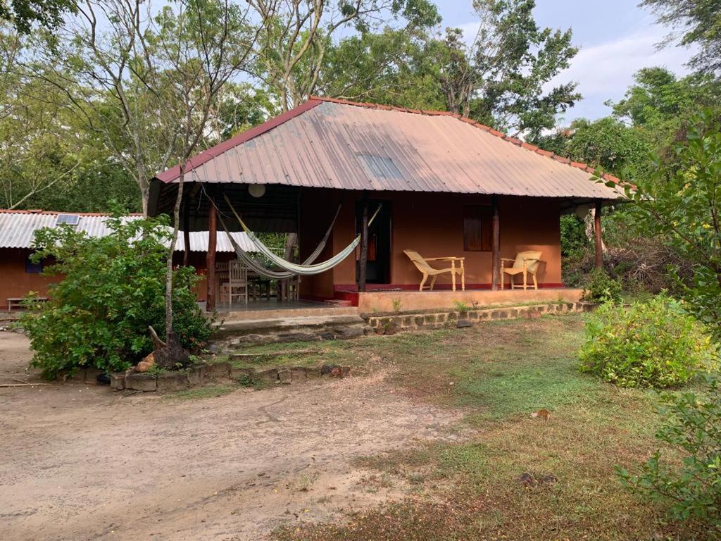 Sahana Retreat Buttala Extérieur photo